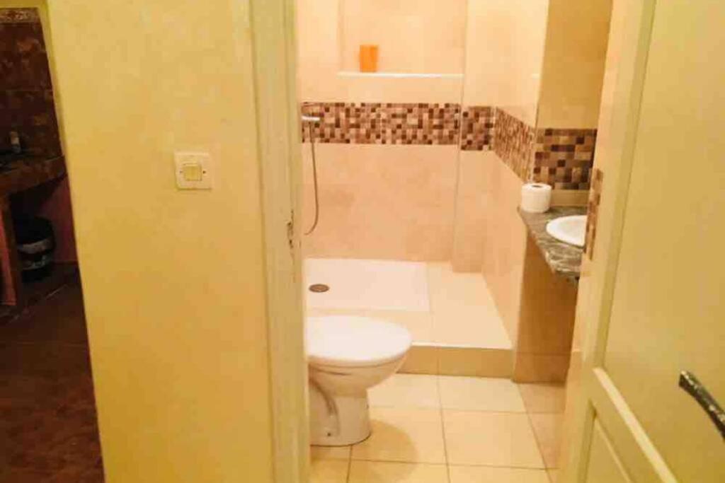 Nice 2 Bedrooms Apartment Near The Beach Rabat Esterno foto